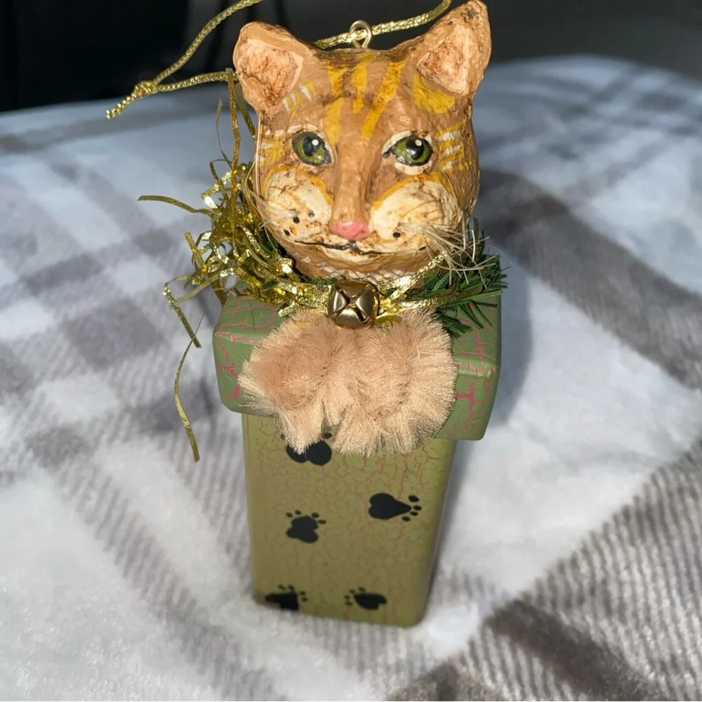 N/A vintage cat